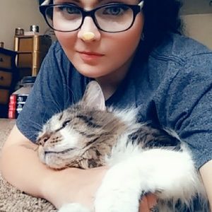 Meet your Posher, Maddie